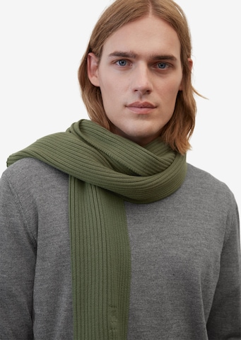 Marc O'Polo Scarf in Green: front