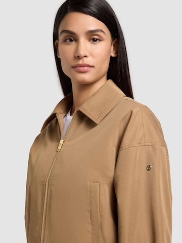 khujo - Chaqueta de entretiempo 'Tovee' en marrón