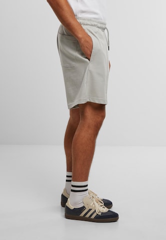 Urban Classics Loosefit Hose in Grau