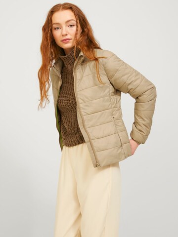 JJXX Between-Season Jacket 'NORA' in Brown: front