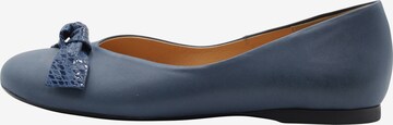 Usha Ballet Flats in Blue: front