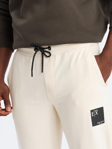 Coupe slim Pantalon 'Eximio' Ombre en blanc