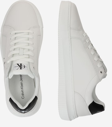 Calvin Klein Jeans - Sapatilhas baixas 'Seamus' em branco