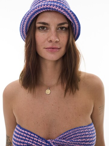 ABOUT YOU x Laura Giurcanu - Gorros 'Raquel' em azul