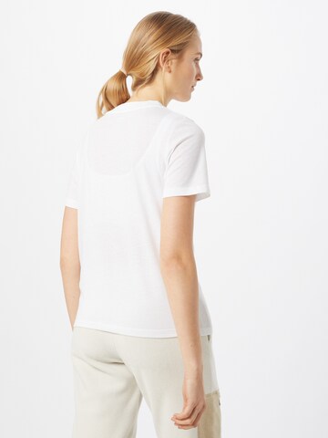 T-shirt Reebok en blanc