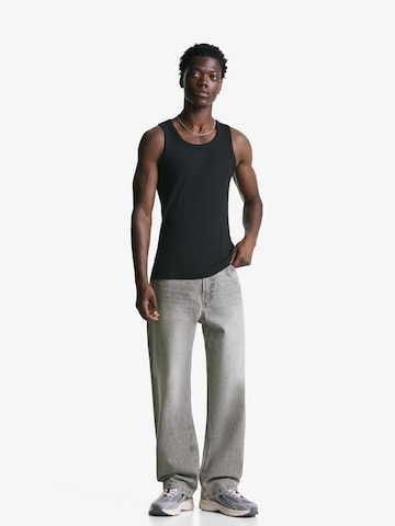 Bershka Baggy Farkut värissä harmaa