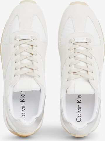 Baskets basses Calvin Klein en blanc