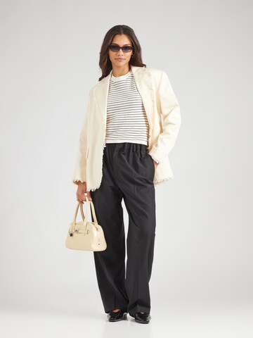 Pull-over 'JDYCARICE' JDY en blanc