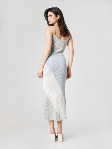 LENI KLUM x ABOUT YOU Knitted dress 'Simona' in Grey