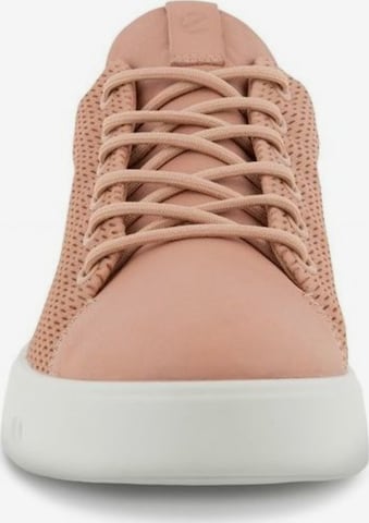 ECCO Sneakers in Pink