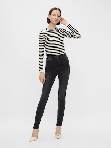 PIECES Skinny Jeans in Grau