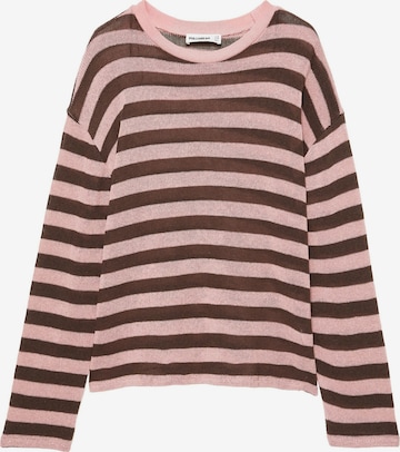 Pulover de la Pull&Bear pe roz: față