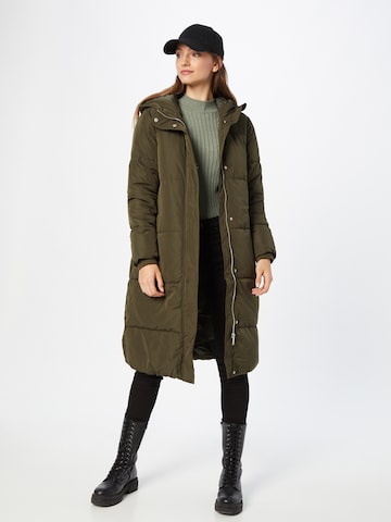 Manteau d’hiver 'Erin' ABOUT YOU en vert