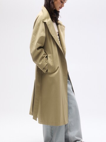 Pull&Bear Between-seasons coat in Green