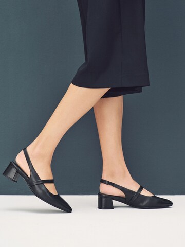 Next Slingback pumps 'Forever Comfort' in Black