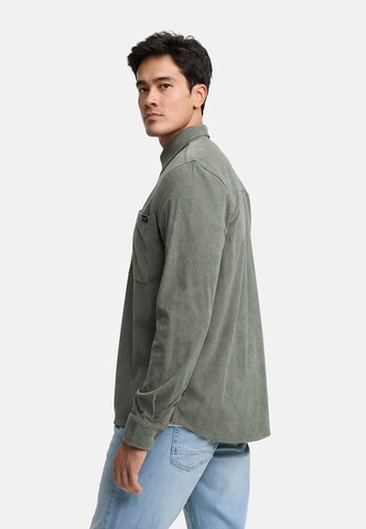 Coupe regular Chemise 'INNemoto' INDICODE JEANS en vert