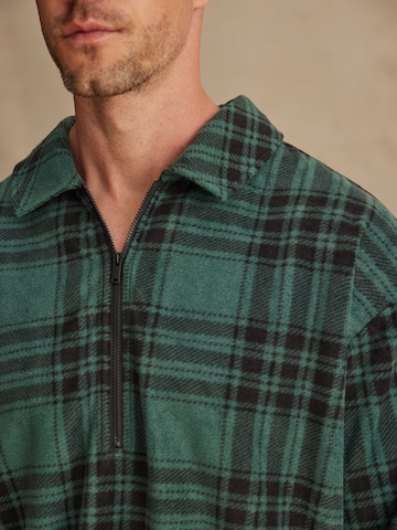 DAN FOX APPAREL Sweatshirt 'Magnus' in Groen