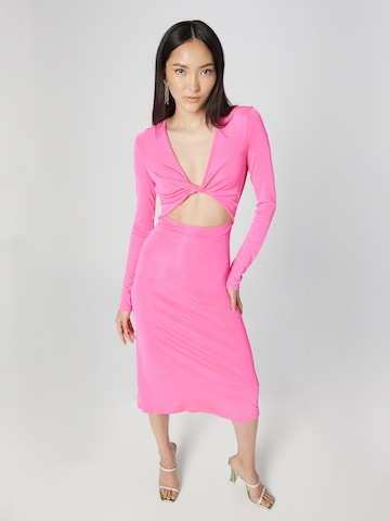 Katy Perry exclusive for ABOUT YOU Dress 'Cindy' in Pink: front
