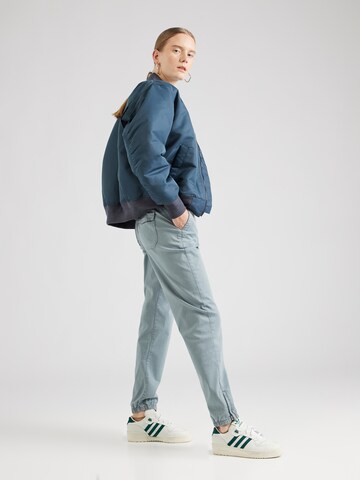 Effilé Pantalon Marks & Spencer en bleu