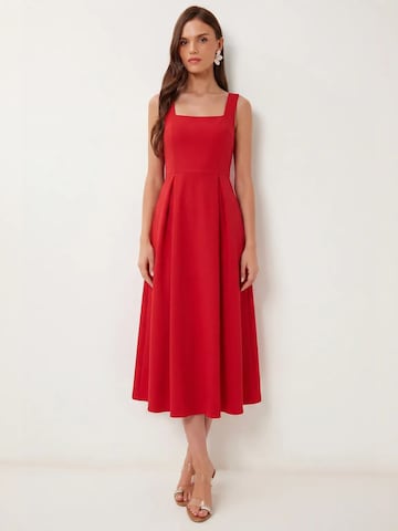 Happiness İstanbul Jurk 'Midi' in Rood
