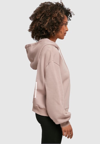 Merchcode Sweatshirt 'Love' in Roze