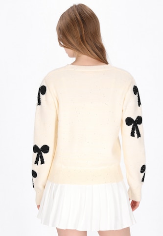 MYMO - Pullover em branco