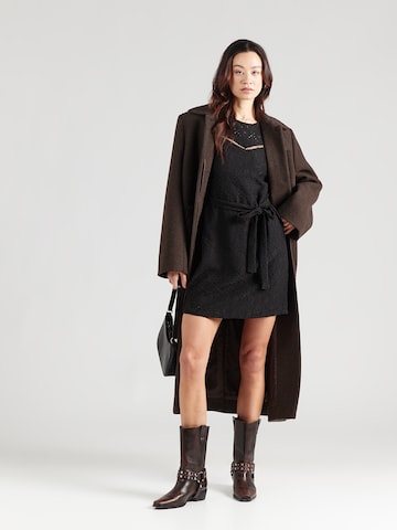 ABOUT YOU Šaty 'Cosima' – černá