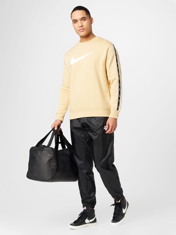 Sweat-shirt Nike Sportswear en beige