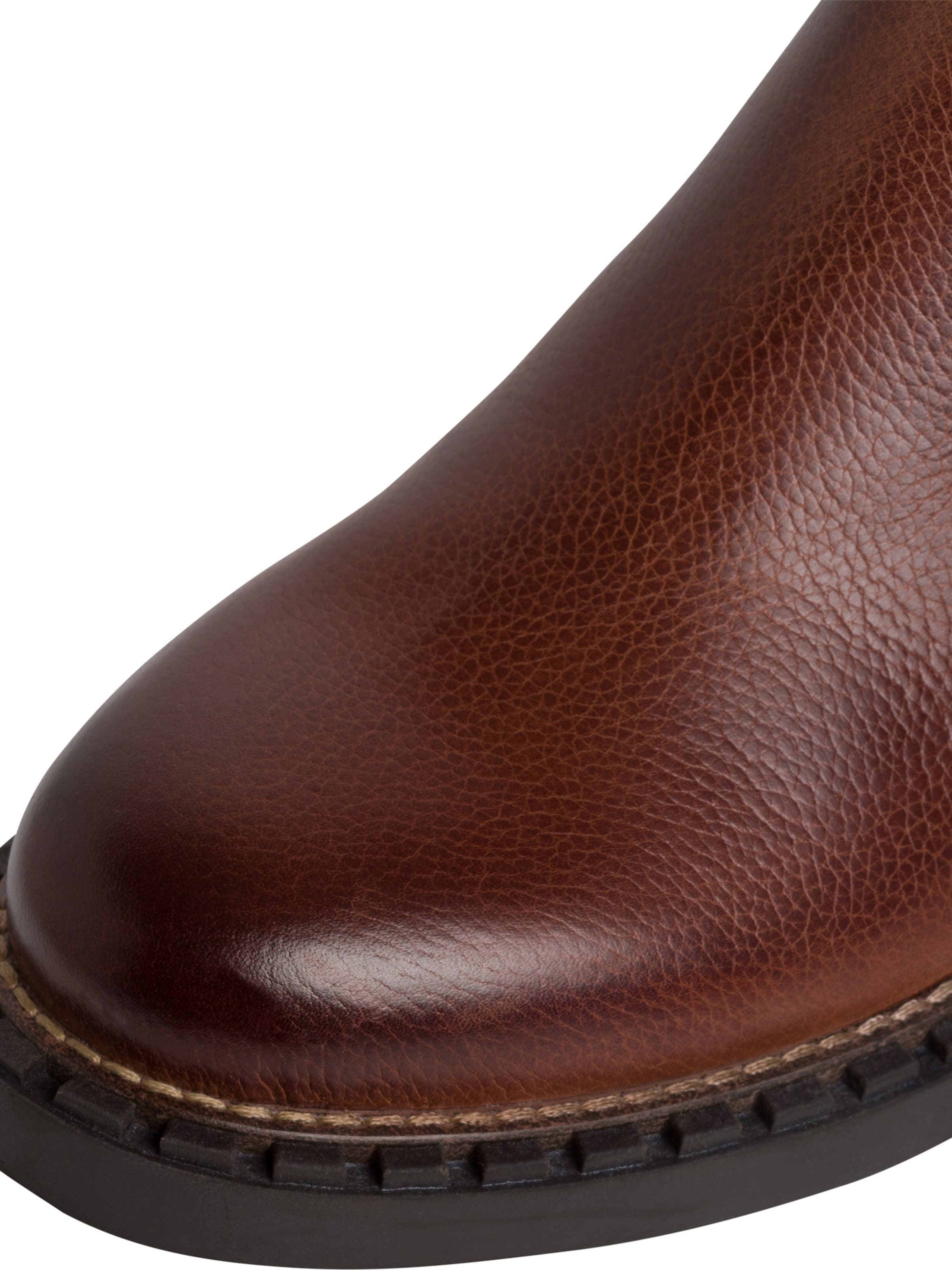 Tamaris Chelsea boots in Brown