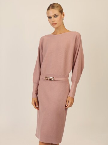 APART Knitted dress in Beige: front