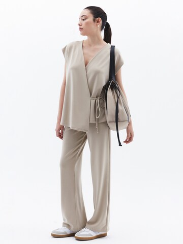 OXXO Blouse in Brown