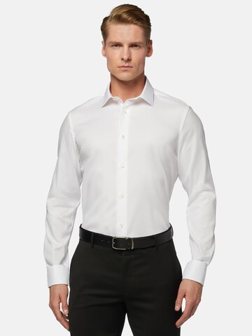 Coupe regular Chemise Boggi Milano en blanc : devant