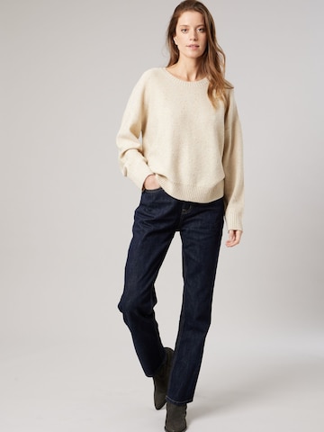 Deeluxe Pullover‌‌‌‌‌‌‌ in Beige
