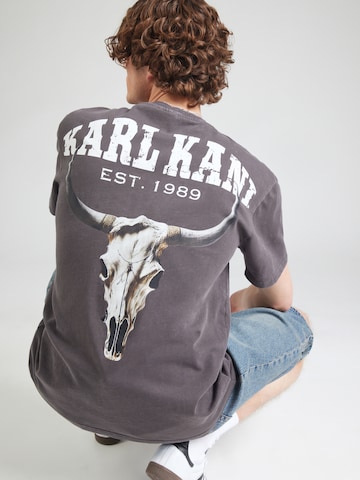 Karl Kani T-Shirt in Grau: Vorderseite