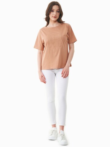 Organication T-Shirt in Beige