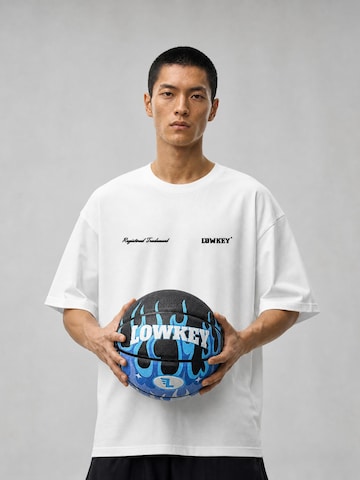 Lowkey Boll 'Blue Flame Y2K Basketball Indoor & Outdoor Size 7' i blå