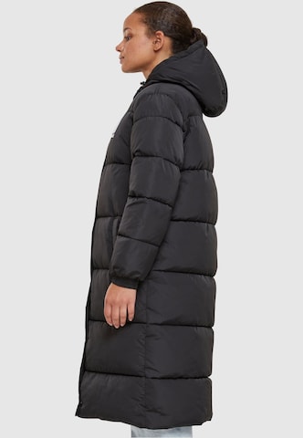 Manteau d’hiver Karl Kani en noir
