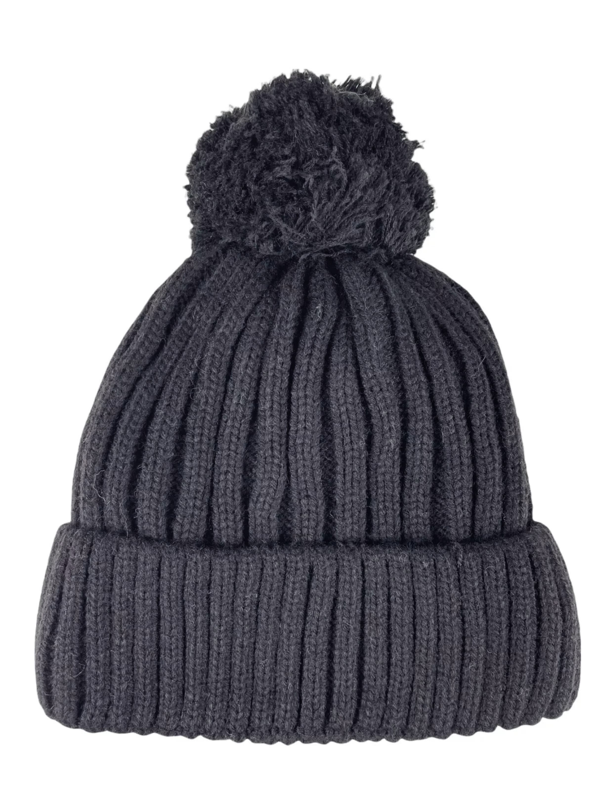 Kumixi Beanie in Black: front