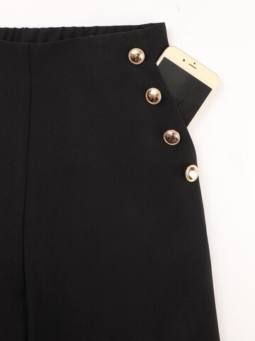 LapaPlus Regular Trousers in Black