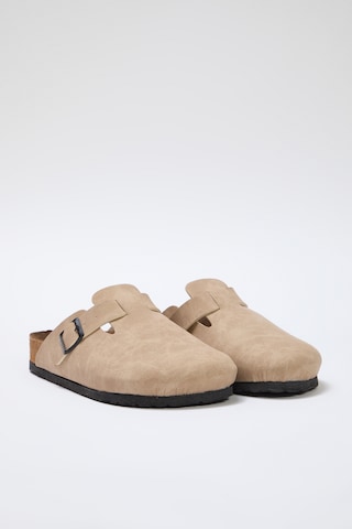 Trendyol - Zapatos abiertos en beige