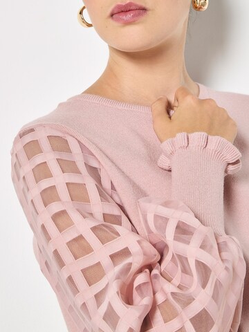 Apricot Sweater in Pink