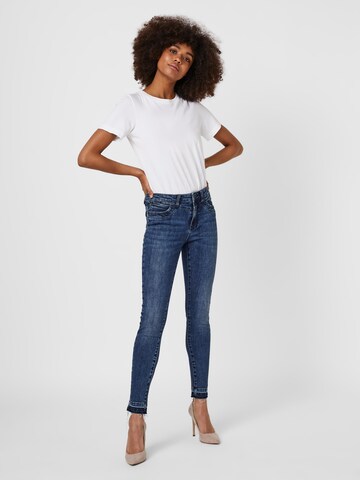 VERO MODA Skinny Džínsy 'Hanna' - Modrá