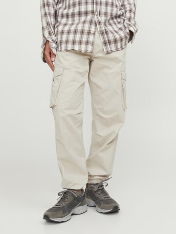 JACK & JONES Tapered Cargobroek 'Kane Noah' in Beige: voorkant