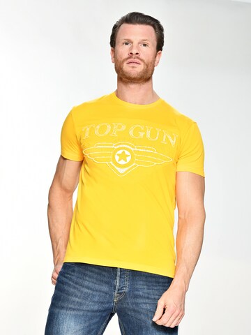 TOP GUN Shirt in Geel