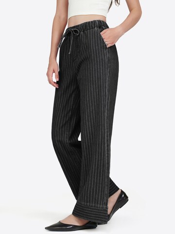 Wide leg Jeans di Imily Bela in nero