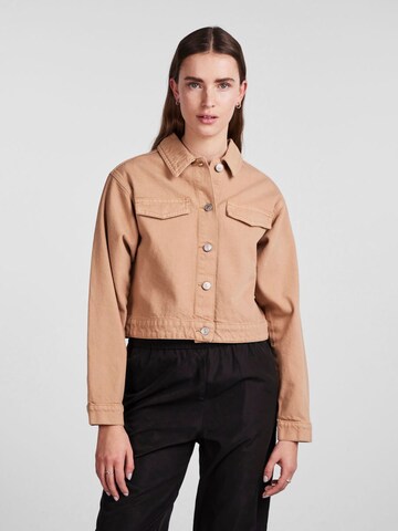 PIECES Between-season jacket 'Tessie' in Brown: front