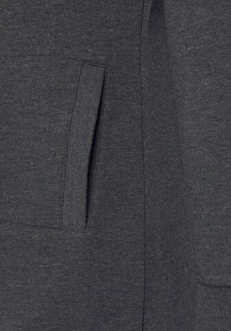 BENCH Kleid in Grau