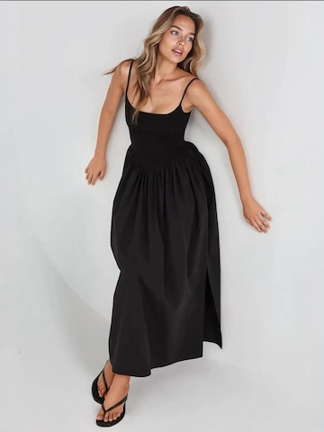 Hiccup Kleid in Schwarz