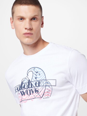 Tricou de la GARCIA pe alb