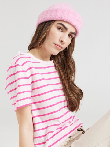 GAP T-Shirt 'VINT' in Pink